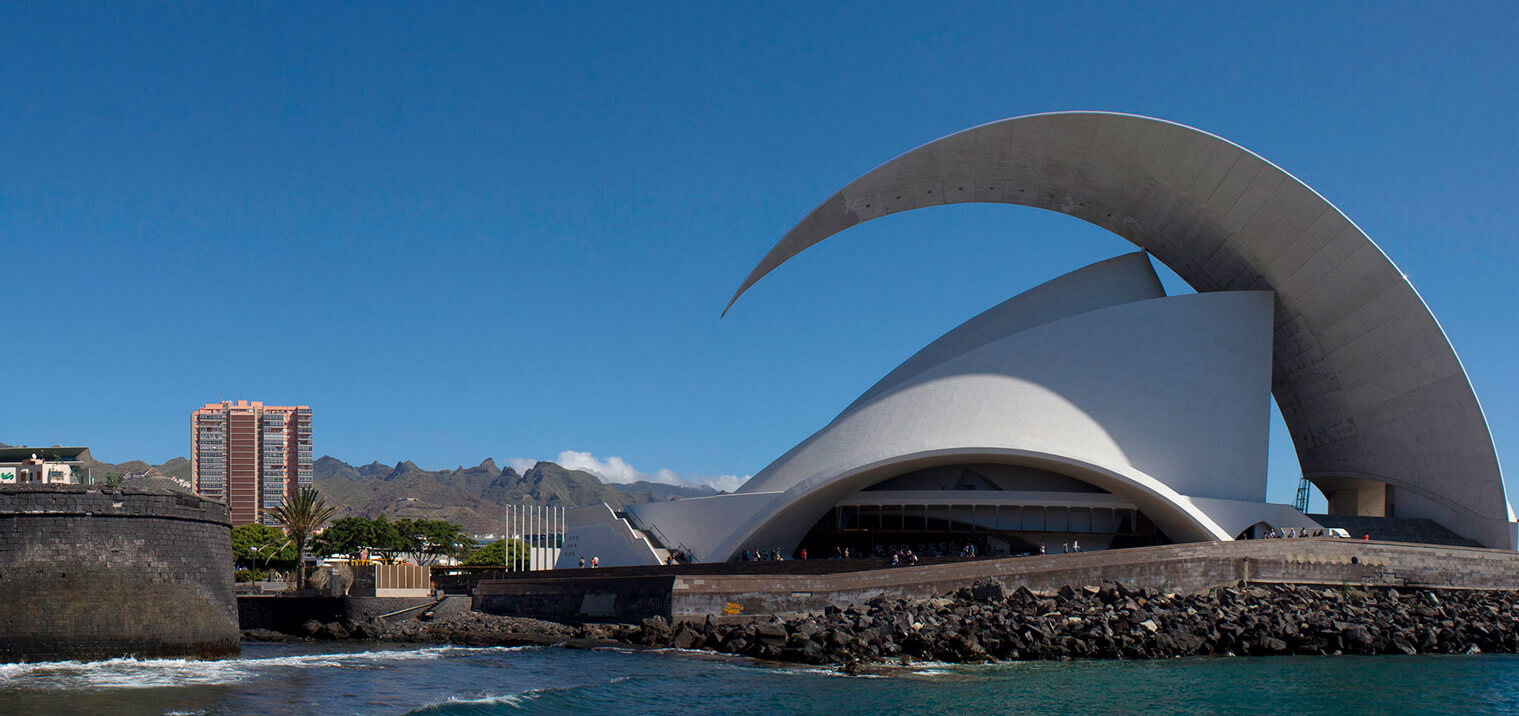 Auditorium de Santa Cruz de Tenerife conçu par Santiago Calatrava